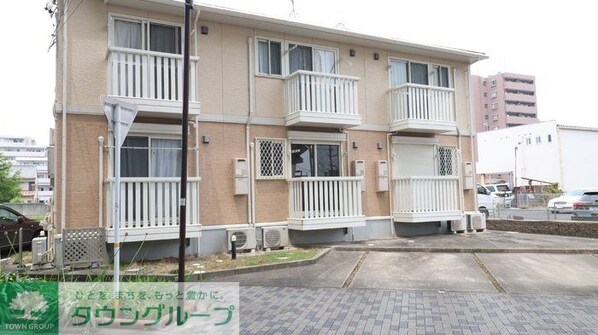 ウエストベルの物件外観写真